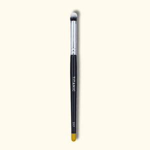 No. 217 - Small Blending Finger Brush